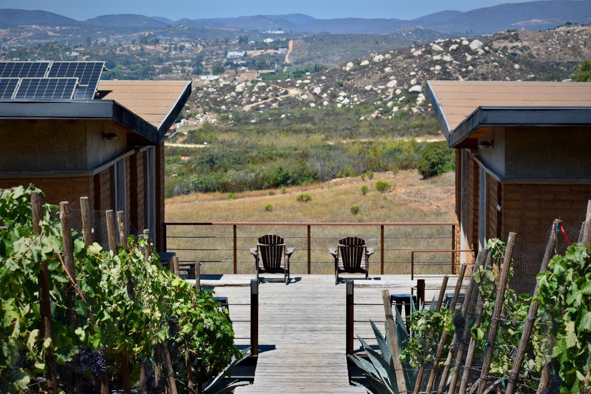 Uvauva Eco-Retreat Bed & Breakfast บาเย เด กัวลาลูเป ภายนอก รูปภาพ