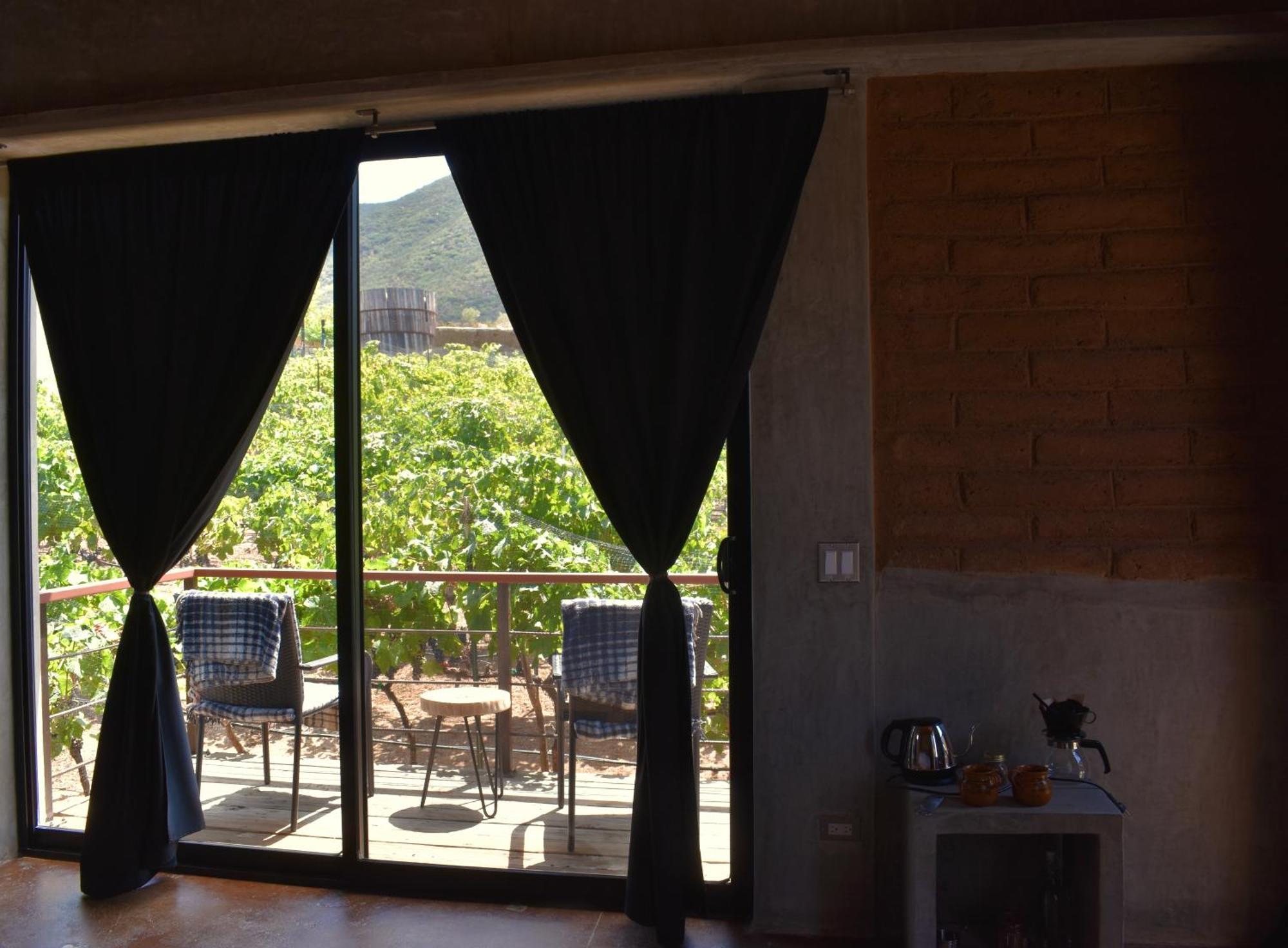 Uvauva Eco-Retreat Bed & Breakfast บาเย เด กัวลาลูเป ภายนอก รูปภาพ